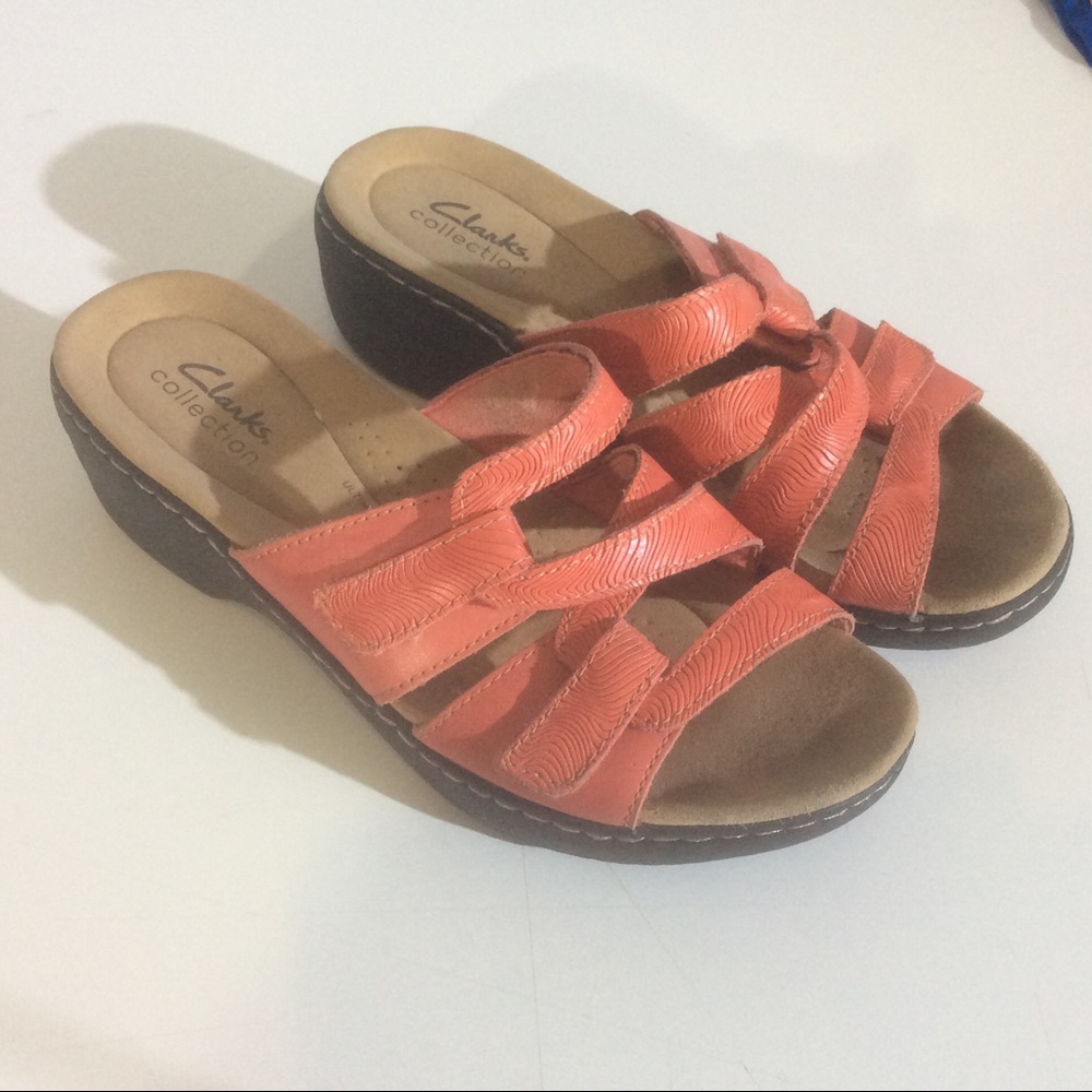 Clark's Coral Heeled Sandals Open Back Toe Salmon Pink Summer Slides *WEAR